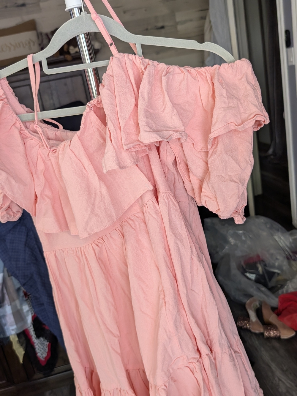 Ladies Pink Ruffle Off-Shoulder Dress - Picture 5 of 7